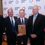 Sen. James Lankford (R-O) receives Issue One's Teddy Award.